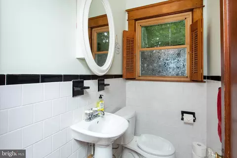 Bath - 9295 Mitchell Rd, La Plata, MD 20646 photo 1 of 2
