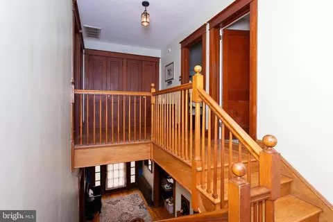 Entry Way - 9295 Mitchell Rd, La Plata, MD 20646 photo 6 of 8