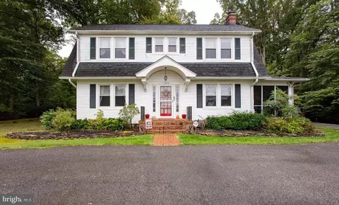 Exterior - 9295 Mitchell Rd, La Plata, MD 20646 photo 2 of 13