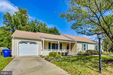 4129 Dunlin Ct, Waldorf, MD 20603