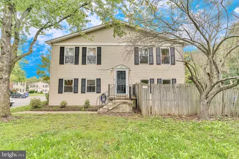 1030 Dorset Dr, Waldorf, MD 20602