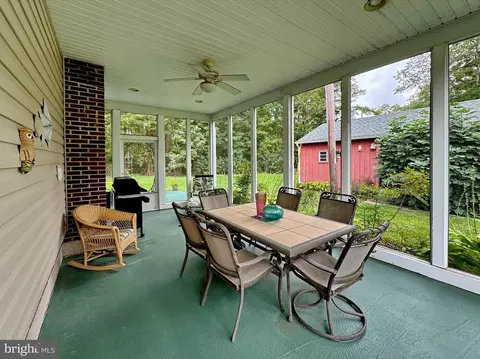 Exterior - 7635 Bumpy Oak Rd, La Plata, MD 20646 photo 5 of 15