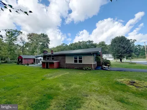 Exterior - 7635 Bumpy Oak Rd, La Plata, MD 20646 photo 10 of 15