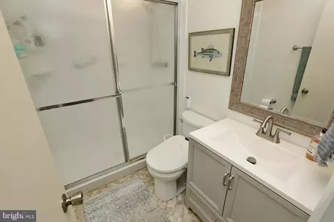 Bath - 7635 Bumpy Oak Rd, La Plata, MD 20646 photo 1 of 2