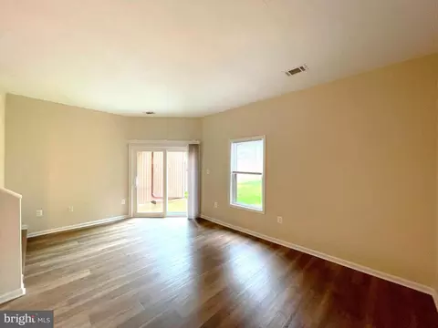 Living - 62 Keepsake Pl, Waldorf, MD 20602 photo 2 of 8