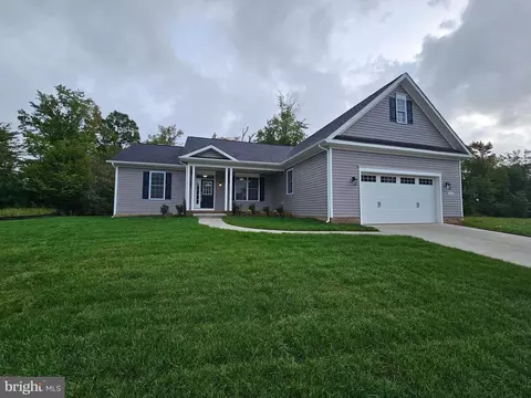 3125 Alfalfa Cir, La Plata, MD 20646