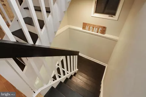 Entry Way - 11720 Over Creek Ct, Issue, MD 20645 photo 19 of 22