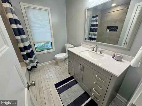 Bath - 11720 Over Creek Ct, Issue, MD 20645 photo 8 of 12