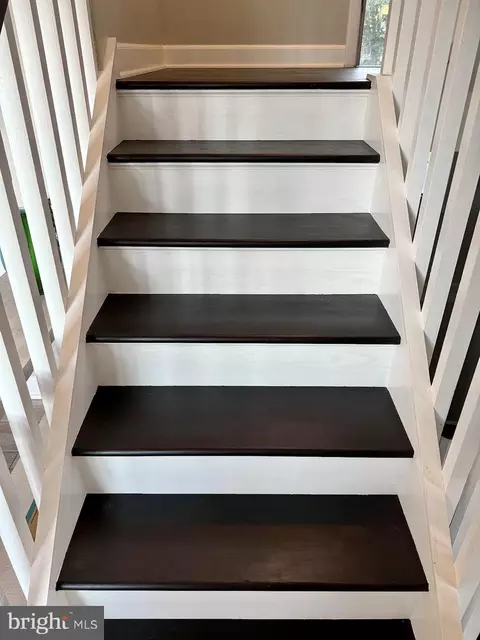 Entry Way - 11720 Over Creek Ct, Issue, MD 20645 photo 11 of 22