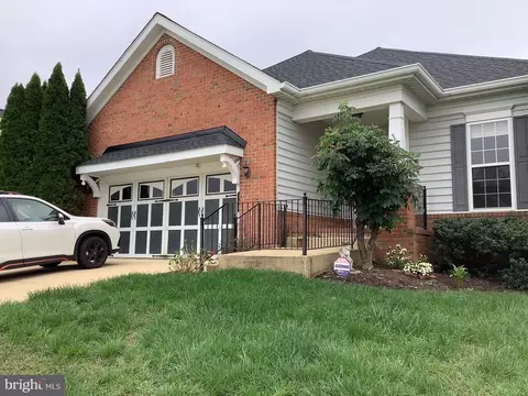 112 Hawthorne Greene Cir, La Plata, MD 20646