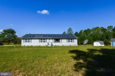 13750 Booth Pl, Waldorf, MD 20601