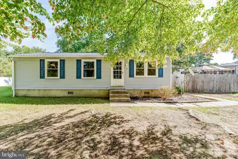 506 Saint Marys Ave, La Plata, MD 20646