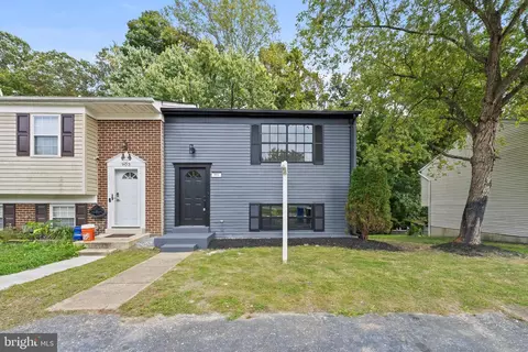 901 Laurel Ln, La Plata, MD 20646
