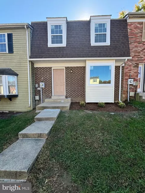 3298 Ryon Ct, Waldorf, MD 20601