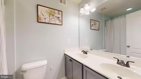 Entry Way - 6910 Coldstream Ct, Bryans Road, MD 20616 photo 16 of 20
