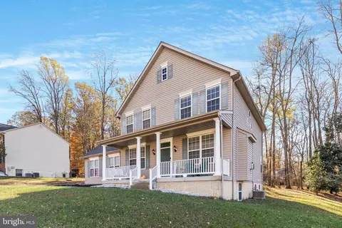 8045 Settle Ct, Waldorf, MD 20603 photo 24