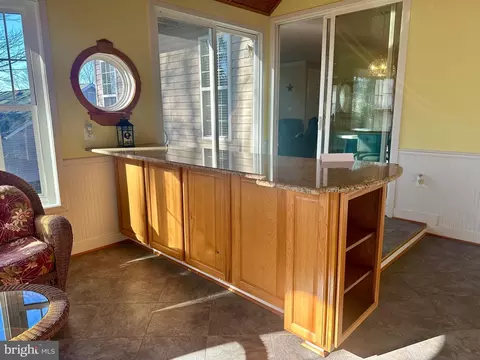 8045 Settle Ct, Waldorf, MD 20603 photo 3