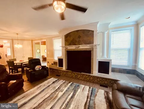 8045 Settle Ct, Waldorf, MD 20603 photo 22