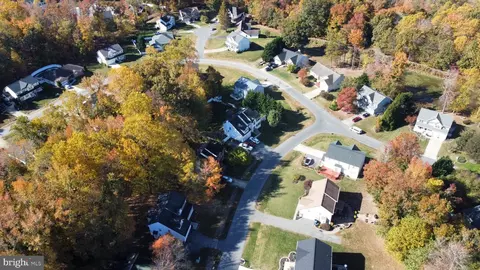 8045 Settle Ct, Waldorf, MD 20603 photo 14