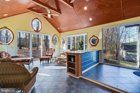 8045 Settle Ct, Waldorf, MD 20603 photo 8