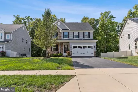 9328 Rock Lynn Cir, Waldorf, MD 20603