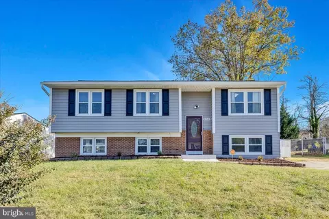 10531 Beechwood Dr, Waldorf, MD 20601