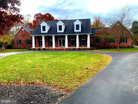 2849 Patricia Dr, Waldorf, MD 20603