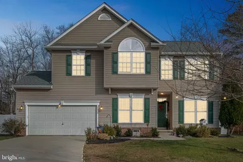 2850 Merchant Ct, Waldorf, MD 20603