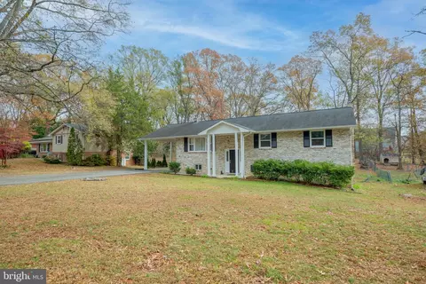 3708 Joy Ln, Waldorf, MD 20603