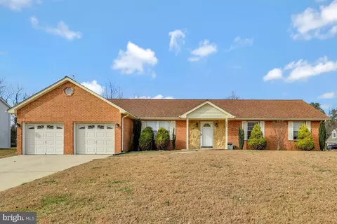 107 Haldane Dr, La Plata, MD 20646