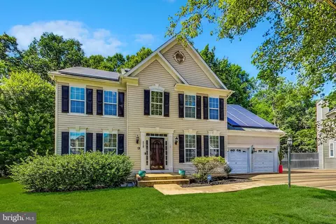 4958 Veronica Ct, Indian Head, MD 20640
