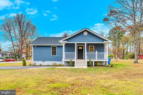 106 Scroggins St, La Plata, MD 20646