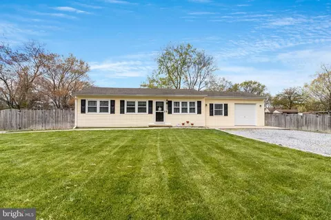 7919 Wicker Ln, La Plata, MD 20646