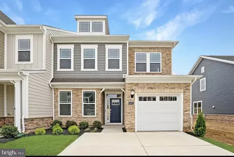 10697 Grand Teton Pl, White Plains, MD 20695