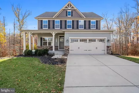 3317 Aldgate Ct, White Plains, MD 20695