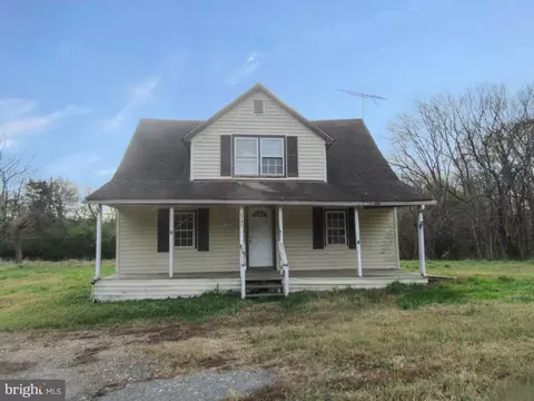 8240 Greenleek Hill Rd, Nanjemoy, MD 20662