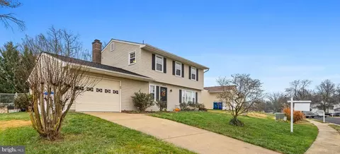 10529 Beechwood Dr, Waldorf, MD 20601