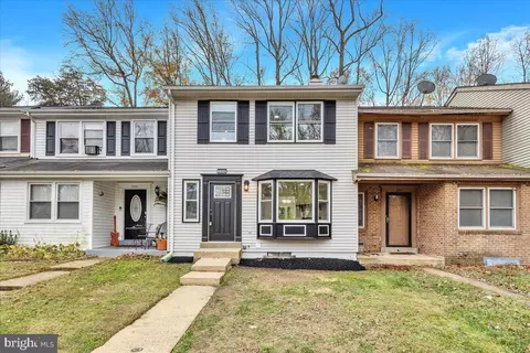 204 Westdale Dr, Waldorf, MD 20601