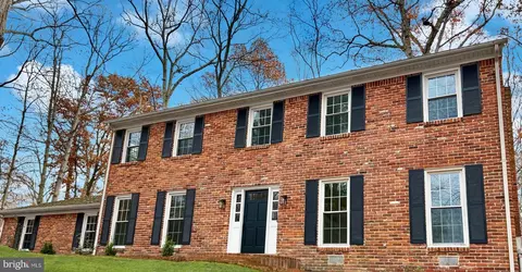 5417 Well Spring Rd, La Plata, MD 20646