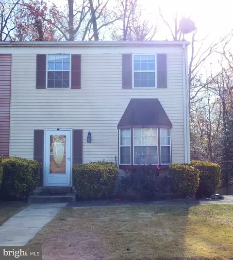 837 Laurel Ln, La Plata, MD 20646