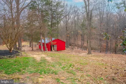 4705 Cherokee Pl, Pomfret, MD 20675 photo 2