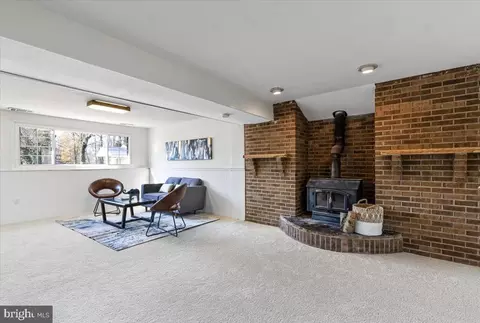 Living - 11654 Kipling Dr, Waldorf, MD 20601 photo 1 of 3