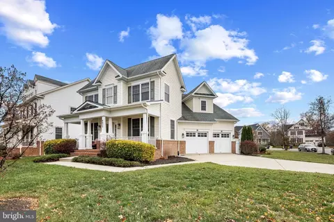 4652 Pebbleshire Ct, Waldorf, MD 20602