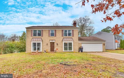 2272 Ingleside Ct, Waldorf, MD 20602