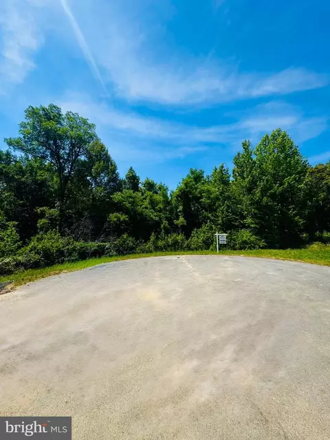 8087 Welcome Orchard Pl, Welcome, MD 20693