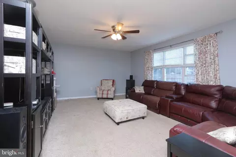 101 Cornwall Ct, La Plata, MD 20646 photo 32
