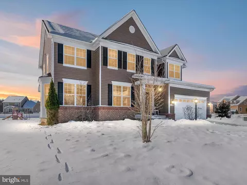 4488 Irish Peach Ct, Waldorf, MD 20602