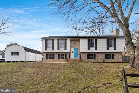 10328 Janice Pl, Waldorf, MD 20601