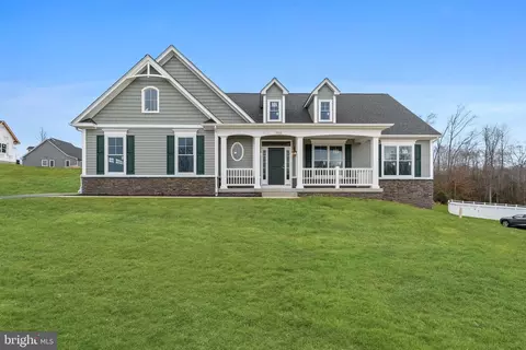 5910 Grasmere Ct, Hughesville, MD 20637