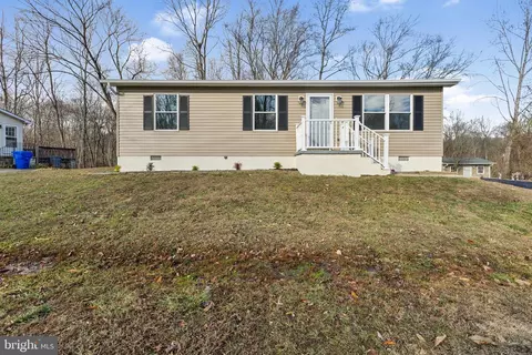 2119 Marbella Dr, Waldorf, MD 20601